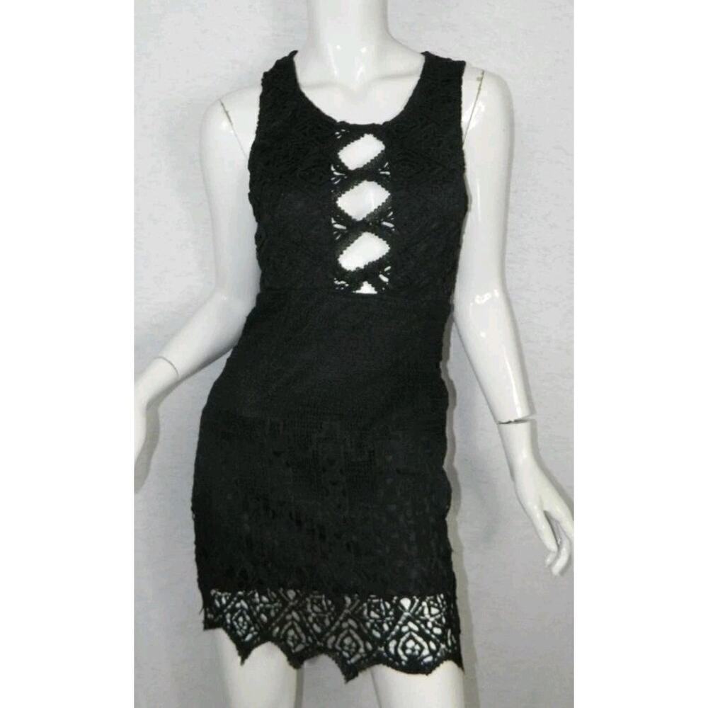 LF Rumor Black Lace Crochet Mini Dress Cutout Back & Front SMALL SEXY MSP$168